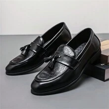 Men's Loafers Casual Slip-On Shoes, Korean Style Tasseled Fashion Versatile Leather Dress Shoes For Wedding - Black - View 4