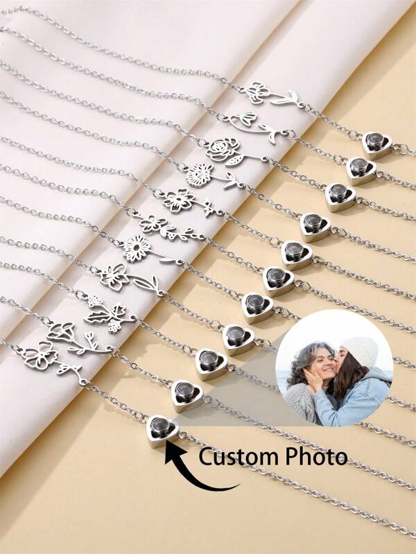 Collana con proiezione fotografica a forma di cuore con fiore natale inciso al laser, in acciaio inossidabile, collana di unica, regalo ideale per lei, moglie, mamma, nonni per anniversari, commemorazioni, compleanni, uso quotidiano, Festa della Mamma, San Valentino, Natale, Capodanno
