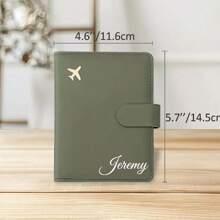 Porta-passaporte personalizado, Porta-passaporte de Couro, Capa de Passaporte com Nome Personalizado, Carteira de Passaporte Personalizada, Presente para Damas de Honra, Presente de Viagem, Carta, Dobrável, Prática, Versátil, Multifuncional, Portátil, Vintage, Fofa, Colorida, Estilo Y2K, Vibes de Férias/Férias, Minimalista, Cor Sólida, Personalizada, Única, Customizada, Presentes Ideais para Ele, Presentes Ideais para Ela, Mulheres, Novatos e Trabalhadores de Colarinho Branco, Crianças, Amigos, Família, Namorada, Namorado, Dela, Para Ar Livre/Saídas/Viagens/Caminhada/Estádio/Esportes/Escalada, Para Negócios/Transporte/Trabalho/Escritório, Acessórios de Viagem