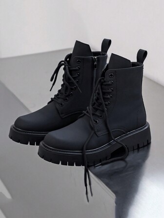 Men's Mid-Calf Boots, Vintage British Style Black High-Top Leather Shoes, Motorcycle Boots, Thick Sole, Autumn