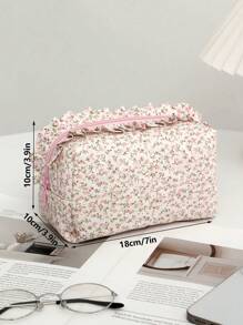 1 pieza Bolsa de maquillaje rellena de encaje plisado con rosa rosa, bolsa de cosméticos portátil para viajes, diseño con cremallera de apertura grande. Forro de tela a cuadros rosa, bolsa de aseo, bolsa de almacenamiento de joyas. Puede guardar cosméticos, lápiz labial, joyas, toallas sanitarias, almohadillas, cambio, auriculares. Esta es una bolsa de maquillaje linda y una bolsa de almacenamiento de artículos de tocador adecuada para mujeres, niñas, adolescentes, estudiantes. Regalos de cumpleaños, regalos festivos. Suministros escolares, artículos de viaje esenciales, bolsa de maquillaje, regalos de invierno para mujeres, organizador de maquillaje, almacenamiento de maquillaje