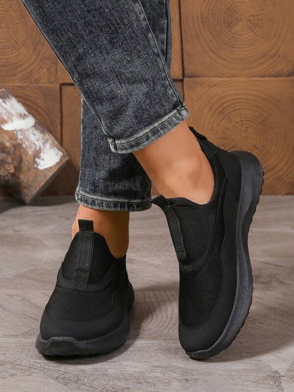 Męskie nowe, modne, uniwersalne, oddychające, odporne na zapachy, sportowe trampki do jazdy na deskorolce, lekkie