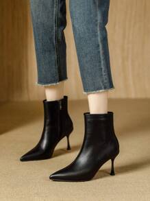 2024 Autumn/Winter New Fashion Women Pointed Toe Stiletto High Heel Short Boots, Side Zipper Ankle Boots, Boots