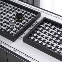 1 件奢华千鸟格金属托盘、珠宝收纳盒、化妆品收纳架、香水展示架、卧室、客厅、浴室梳妆台、优雅装饰