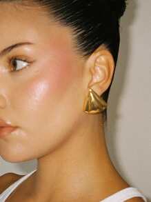Aretes de acero inoxidable con diseño geométrico triangular de estilo metálico simple, elegante joyería de moda para damas como regalo del Día de San Valentín