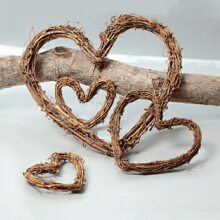 10 件心形天然藤蔓环，人造花环，用于情人节装扮、头饰装饰、生日派对装饰、婚礼家居装饰等，情人节礼物