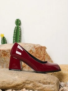 2024 年春/秋时尚漆皮粗跟方头高跟鞋，黑色女士正式办公室工作鞋