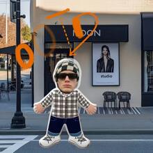 定制照片毛绒抱枕 - 柔软舒适，送给父母、情侣和朋友的个性化礼物 - 可机洗，适合四季家居装饰。可爱、温暖、柔软、可定制、独特、个性化，是送给男友/女友的理想礼物，适合生日、周年纪念日、婚礼等场合。可放置于沙发、床、汽车、茶室、卧室、客厅、浴室、餐厅等场所。透气、轻便、可水洗。