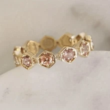 Elegante 14K vergulde roze synthetische zirkonia ovaal geslepen halo verlovings-/trouwring, ideaal jubileumcadeau, aanzoekcadeau voor vrouwen