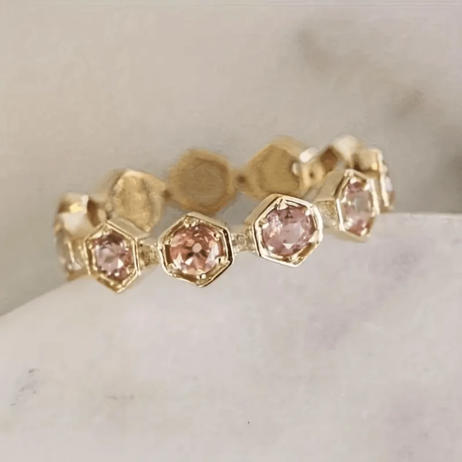Elegante 14K vergulde roze synthetische zirkonia ovaal geslepen halo verlovings-/trouwring, ideaal jubileumcadeau, aanzoekcadeau voor vrouwen