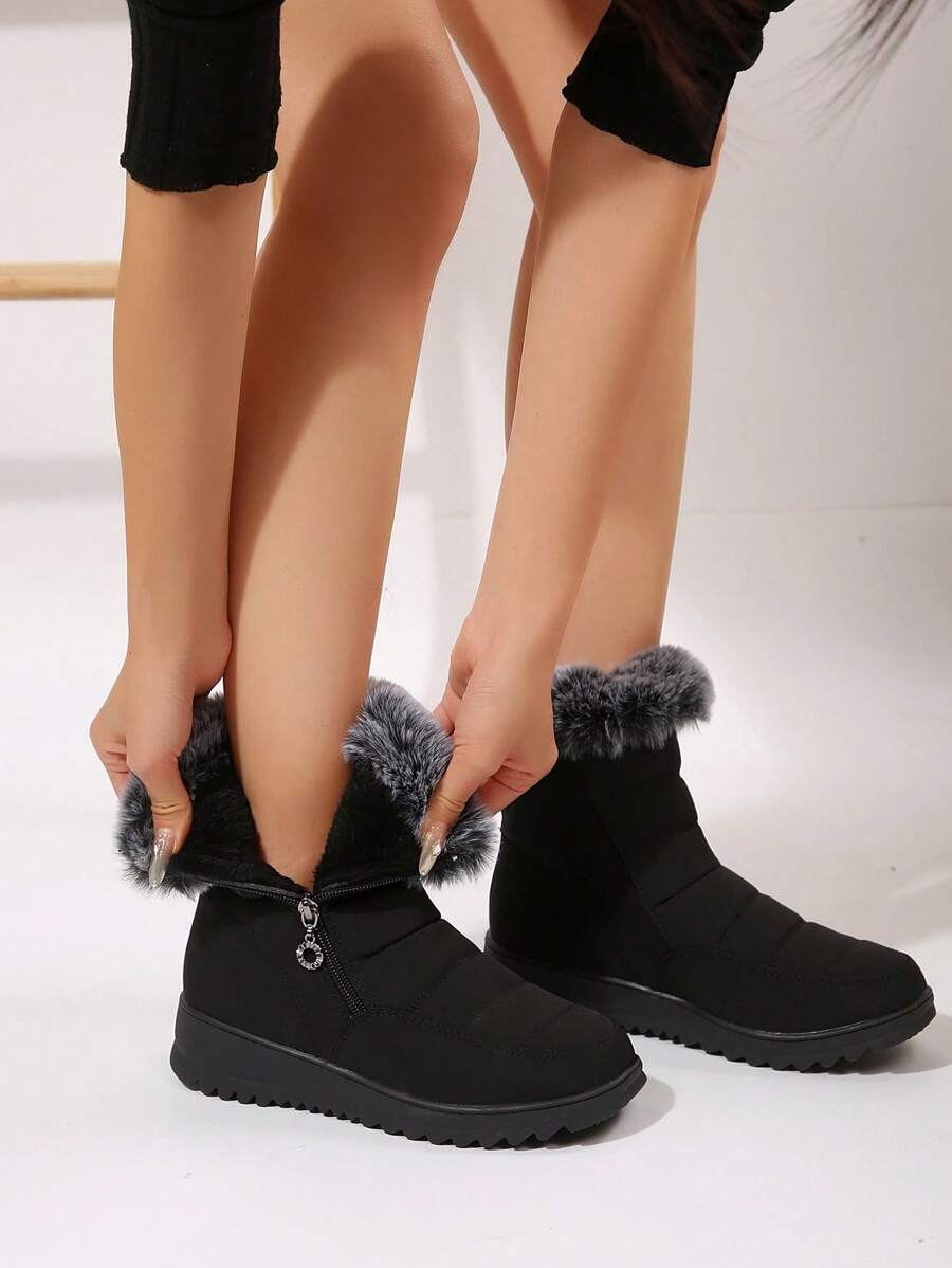 女士时尚黑色雪地靴，蓬松衬里保暖户外冬靴，厚底厚底短踝靴，酒红色 - 黑色 - 查看 1