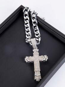 1st volledig met strass bezette kruishanger aan dikke goudkleurige legeringketting, glanzend en sprankelend, past bij huisdieren zoals katten, honden, Franse bulldog, golden retriever, labrador, punk/hiphop/straatmode accessoire ketting