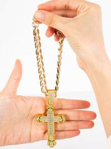 1st volledig met strass bezette kruishanger aan dikke goudkleurige legeringketting, glanzend en sprankelend, past bij huisdieren zoals katten, honden, Franse bulldog, golden retriever, labrador, punk/hiphop/straatmode accessoire ketting