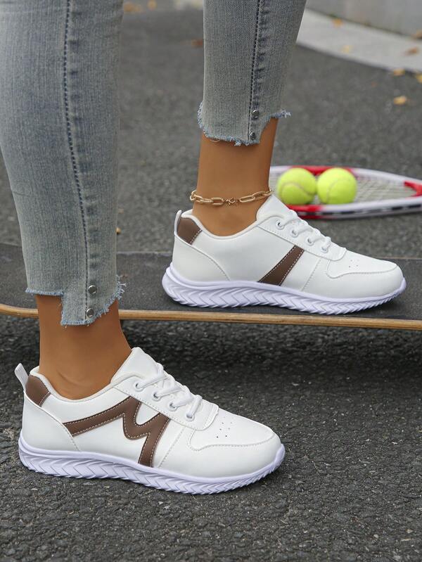 Women's Comfortable Non-Slip Breathable White Sneakers, Sporty Style,Brown & White Color Block Casual Athletic Trainers, Suitable For Daily Wear