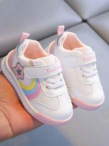 Zapatillas de bebé impermeables, suaves y antideslizantes, con suela blanda, aptas para niños y niñas de 1 a 4 años, para uso en interiores y exteriores, zapatos casuales para caminar con y banda elástica, fáciles de poner y quitar, zapatos de entrenamiento para niños pequeños