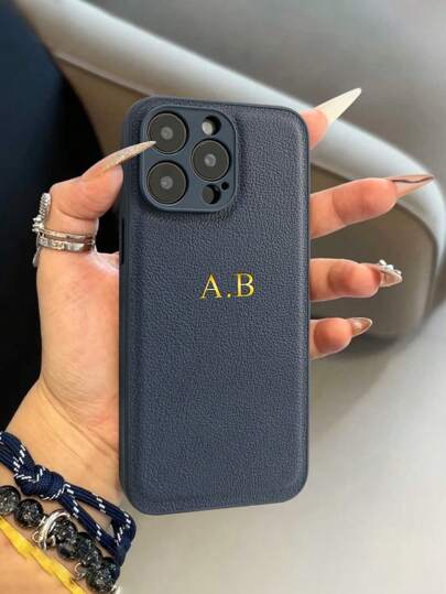 Funda de teléfono personalizada compatible con iPhone 17 16 15 14 13 12 11 Pro Max 17 Air 16 15 14 Plus compatible con Samsung S25 S24 S23 S22 S21 Ultra Plus S23 S21 S20 FE A55 A54 A53 A52 A51 A35 A34 A33 A32 A23 A21S Funda trasera INS de lujo de cuero coreano a prueba de golpes personalizado con iniciales Nombre 3D DIY Letras grabadas Tecnología de estampado en caliente Funda de cuero Regalos festivos para parejas, amigos, familia y usted mismo, Selección de temporada, 2025phonecase