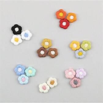100 个/包 1.4 厘米可爱刺绣迷你花朵布贴，可爱的花卉装饰，适用于衣服、鞋子、包包、配饰、发夹、手工艺品、家居装饰，糖果色