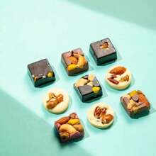 方形巧克力模具，硬塑料糖果模具，巧克力尺寸 2.8x2.8x1.5cm