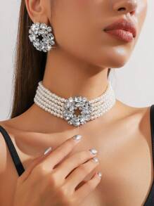 1pc Elegant Geometric Heart Shaped Colored Crystal Rhinestone Necklace And 1 Pair Heart Shaped Colored Crystal Rhinestone Earrings Set, Suitable For Evening Dress And Daily Use Valentines,Mom,Mother,Mother's Day,Gift