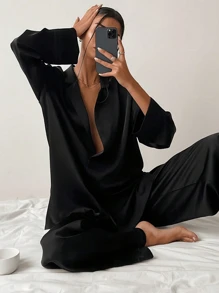 Elegant Fashion Silk-Like Pajama Set For Women - Stylish Western-Cut Deep V-Neck Button-Up Cardigan Sleepwear, Perfect For Lounging & Light Outdoor Activities - 黑色 - 查看 2