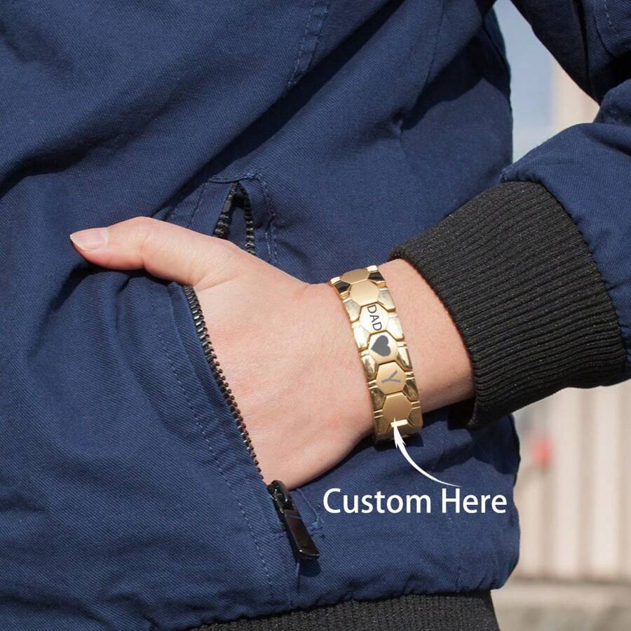 磁性手链定制姓名/字母可调节个性化信息提醒不锈钢首饰足球风格防水黑色