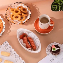100pcs White Paper Lace Placemats, Decorative Disposable Placemats, Suitable For Desserts, Fried Foods, Wedding Tableware Decor, Cake Packaging - Round/Oval/Rectangular/Heart Shaped - White - View 5