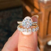 3 件女士时尚奢华金合金锆石装饰订婚戒指套装，结婚求婚派对珠宝周年纪念情人节生日礼物，妈妈，母亲，母亲节，礼物 - 金色 - 查看 2