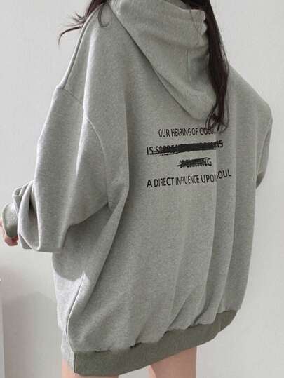 女式超大字母印花连帽衫，宽松版型，落肩，秋冬款