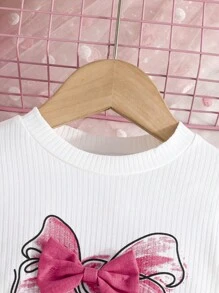 Young Girls Spring/Autumn Long Sleeve Round Neck Bowknot Butterfly Print T-Shirt + Solid Color Button Decorated Short Pleated Skirt Casual 2-Piece Outfit