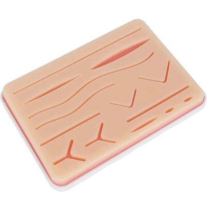Almohadilla de práctica de sutura grande, Almohadilla de sutura para estudiantes de medicina, Almohadilla de entrenamiento quirúrgico de silicona con 14 incisiones y heridas, 3 capas - Músculo, grasa y piel