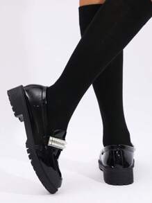 Giày lười màu đen mới cho nữ, giày đế bằng da bóng Pearly Retro Mary Jane - màu đen - Xem 6