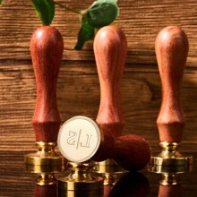 1 Sello de lacre personalizado, cabeza de latón extraíble con mango de madera apto para invitaciones de boda, envoltorios de regalo, sobres, tarjetas de agradecimiento y regreso a la escuela - Multicolor - Ver 3