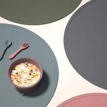 1 pezzo Tovaglietta in silicone a forma di semicerchio, pieghevole, impermeabile, anti-olio, termoisolante, portatile per supplementi alimentari, con texture morbida, durevole per bambini