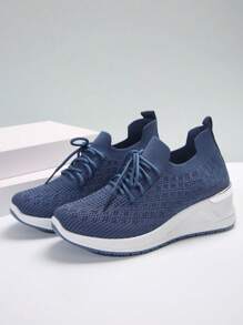 Giày đế dày đính đá thời trang mùa xuân 2024 cho nữ, giày thể thao thường ngày cỡ lớn thoáng khí, giày chạy bộ thể thao màu trơn đơn giản nhẹ gót dày thoải mái thời trang, giày đi bộ màu xanh - Màu xanh lam - Xem 2