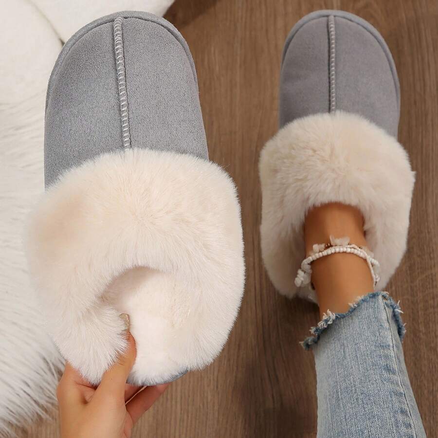 Women's Cozy Plush Fleece-Lined Slip-On Moccasins With Fluffy Detail - Non-Slip Winter Slippers With Platform Flat Sole