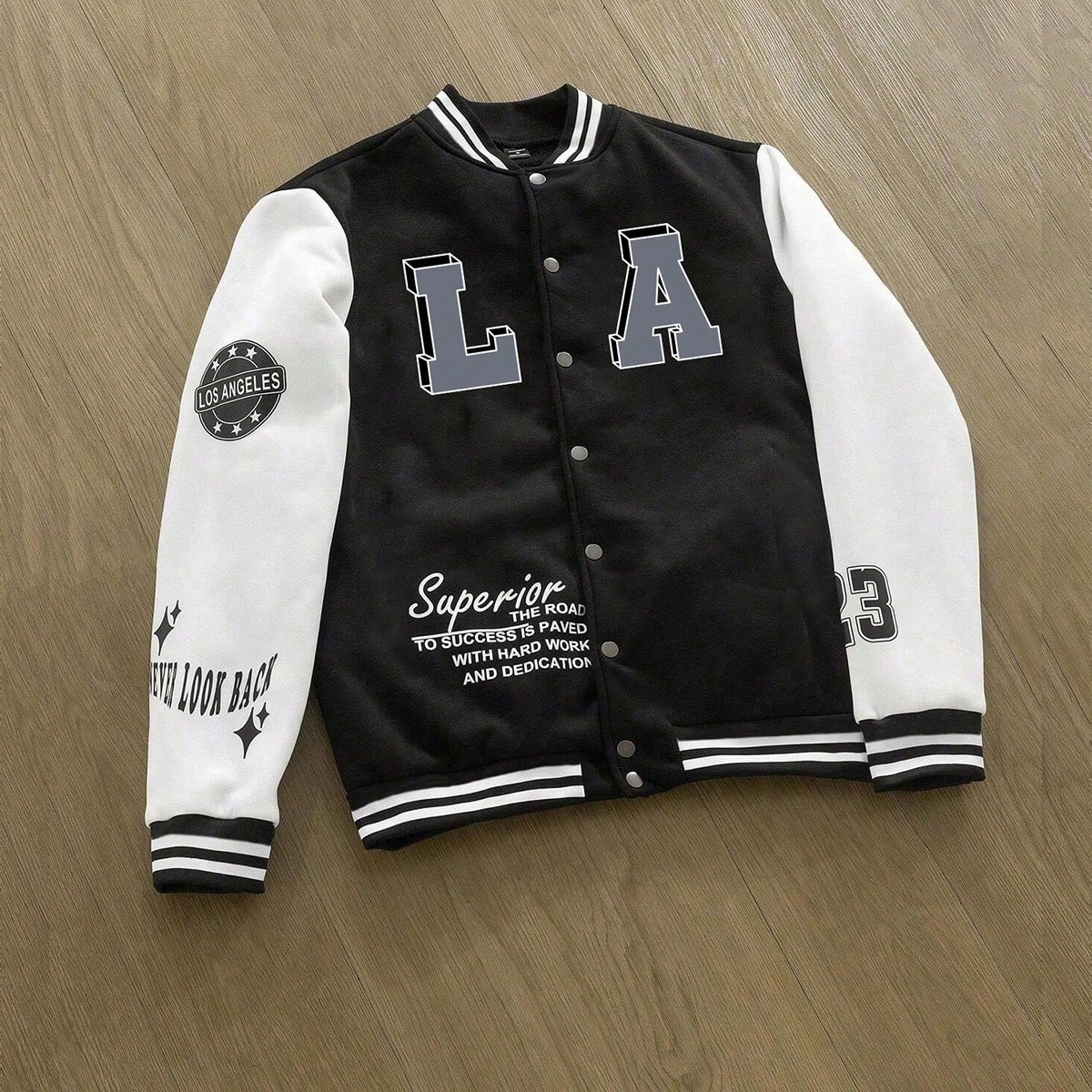 Pieza Sudadera con capucha de niño preadolescente con estampado de letras y bloques de color en cuello en V, para otoño/invierno