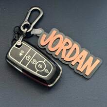 1 件个性化亚克力字母钥匙圈 - 背包定制姓名标签、奶瓶标签、尿布袋标签 - 椭圆形、字母主题钥匙圈装饰 - 适合返校、万圣节、圣诞节礼物、狗、雕刻、亮片、不锈钢、复古、休闲、男女通用、时髦、老钱、时尚、适合他的理想礼物、适合她、儿童、她、周年纪念、生日、婚礼、毕业典礼、乔迁、女士/男士的个性化礼物、个性化/定制钥匙扣 - 彩色 - 查看 3