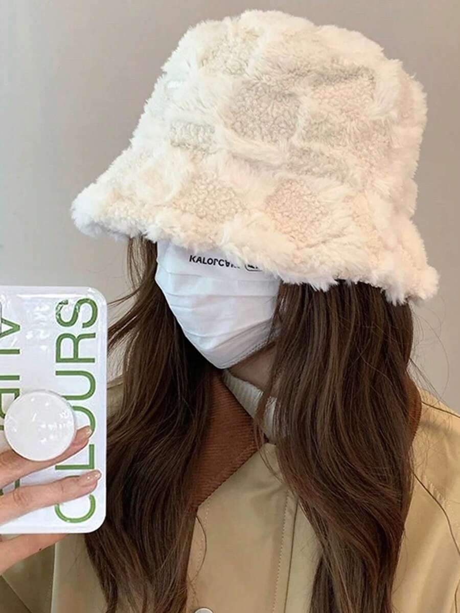1pc All-Match Casual Versatile Warm Fuzzy Bucket Hat (There May Be Slight Color Difference Between Beige And Pink)