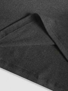 Damska bluzka z okrągłym dekoltem i krótkim rękawem, z nadrukiem ptaków i kwiatów, minimalistyczny design do codziennego noszenia