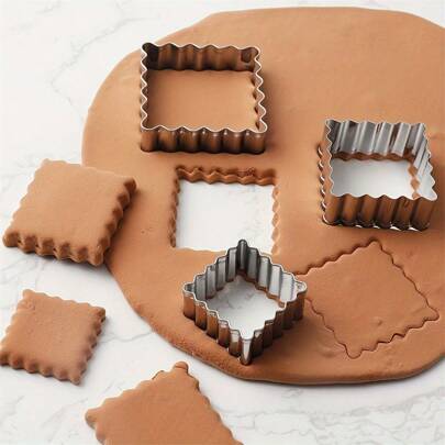 1/3pcs Square Stainless Steel Biscuit Mold, Wave Pattern Biscuit Cutter, Kitchen Baking Utensil, Cookie Biscuit Mold, Baking Supplies Halloween Christmas Party Favors
