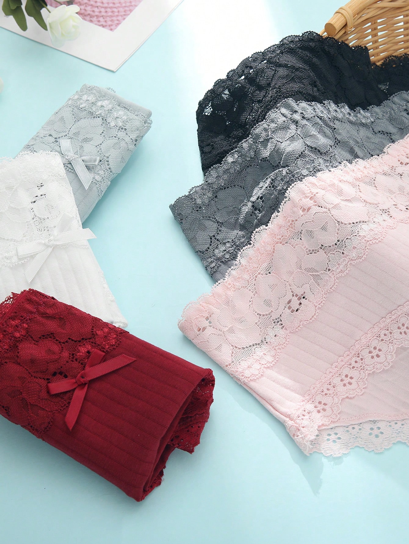 6-Pack Elegant Striped Wide Lace Waistband Comfortable Panties - Women's Breathable Stretchy Underwear For Everyday Wear - Soft