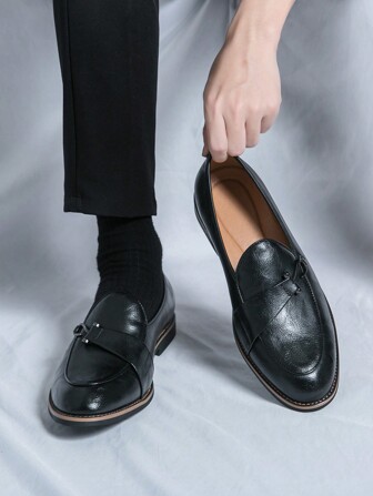 Luxury Vintage Men's Slip-On Loafers, Elegant Gentleman Leather Shoes With Black Solid Color, Breathable Uppers, Non-Slip Durable Soles, Suitable For Casual, Business, Formal Occasions, Graduation Ceremony, Suits, Weddings, Spring/Summer/Fall, Plus Size