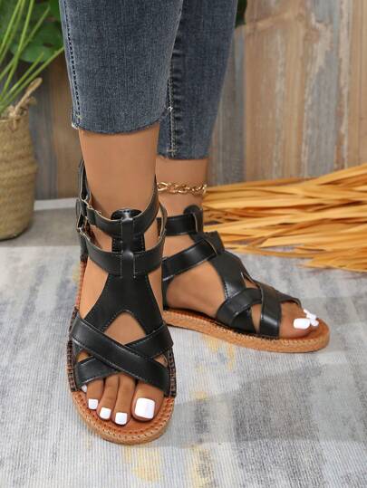 Novas sandálias coreanas de verão, versáteis, retrô, casuais, dedo aberto, tira cruzada, peep toe, respirável, oco, fundo macio, não abrasivo, leves, pretas