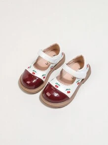 Mädchen Rote Kirsche Design Lackleder Mary Jane Schuhe, süßer und ländlicher Stil, geeignet für Mini-Röcke, Strand, Feiertage im Frühling, Sommer, Herbst