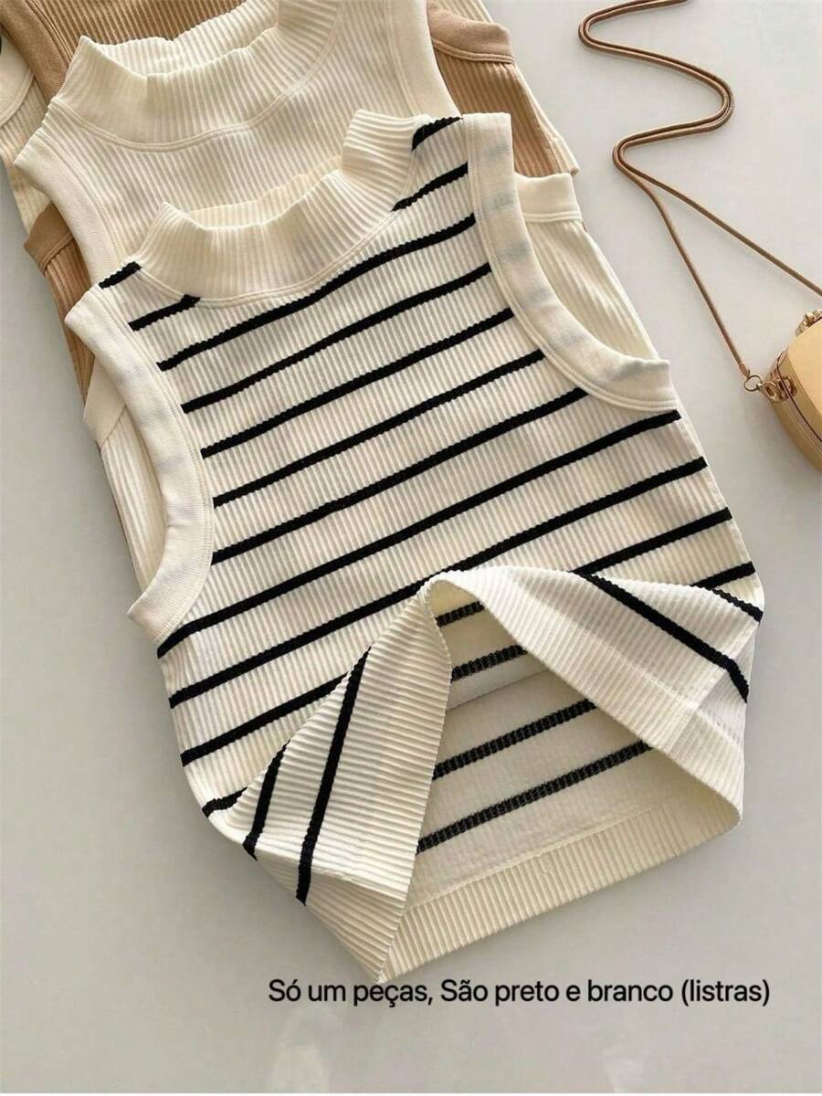 Premium Basic Blouse White Cream Camel Black Gray - Đen và trắng - Xem 1