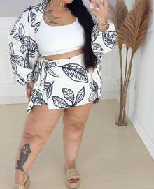 Plus Size 2-Piece Shorts And Kimono Set - White Floral - View 2