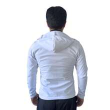 Chamarra Antifluidos Caballero dos bolsillos al frente bolsa en pecho gorro temporada invierno cierre frontal largo - Blanco - Ver 2