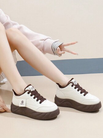 2024 新款百搭休闲鞋，厚底系带运动鞋，透气防滑舒适简约休闲运动女鞋，可爱，度假风格，优雅，轻便，耐用，温暖的冬季女士运动鞋