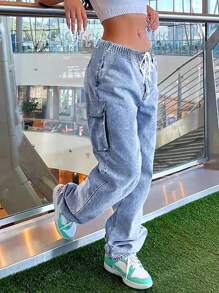Women's Plus Size Pocketed Loose Straight Leg Jeans