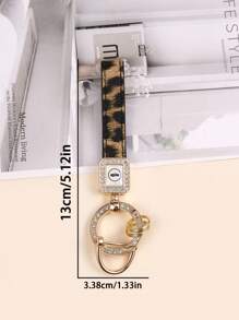 1pc Unisex Leopard Print Zinc Alloy Simplistic Key Chain Holder In Black, White, Red, Pink, Orange Colors Car Accessories Bag Charm Backpack For School Cute Goth Y2k Christmas Gift Ideas Bag Lanyards With Id Holder Car Accessories Bag Charms